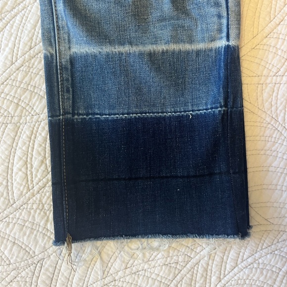 Vince Straight Leg Ombré Raw Hem Jeans - Picture 5 of 8